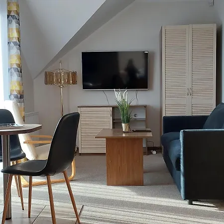 アパート Levilla レバ