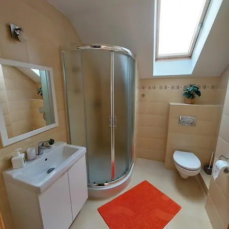Apartment Levilla *